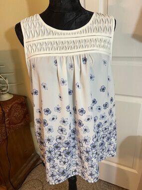 Elle White Floral Sleeveless Tunic with Blue Flowers